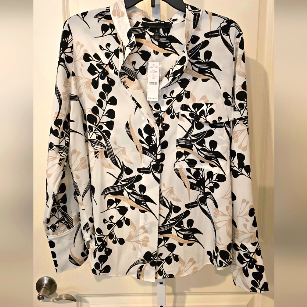White House Black Market Mystical Ecru Long Sleeve Button Down Blouse - Large